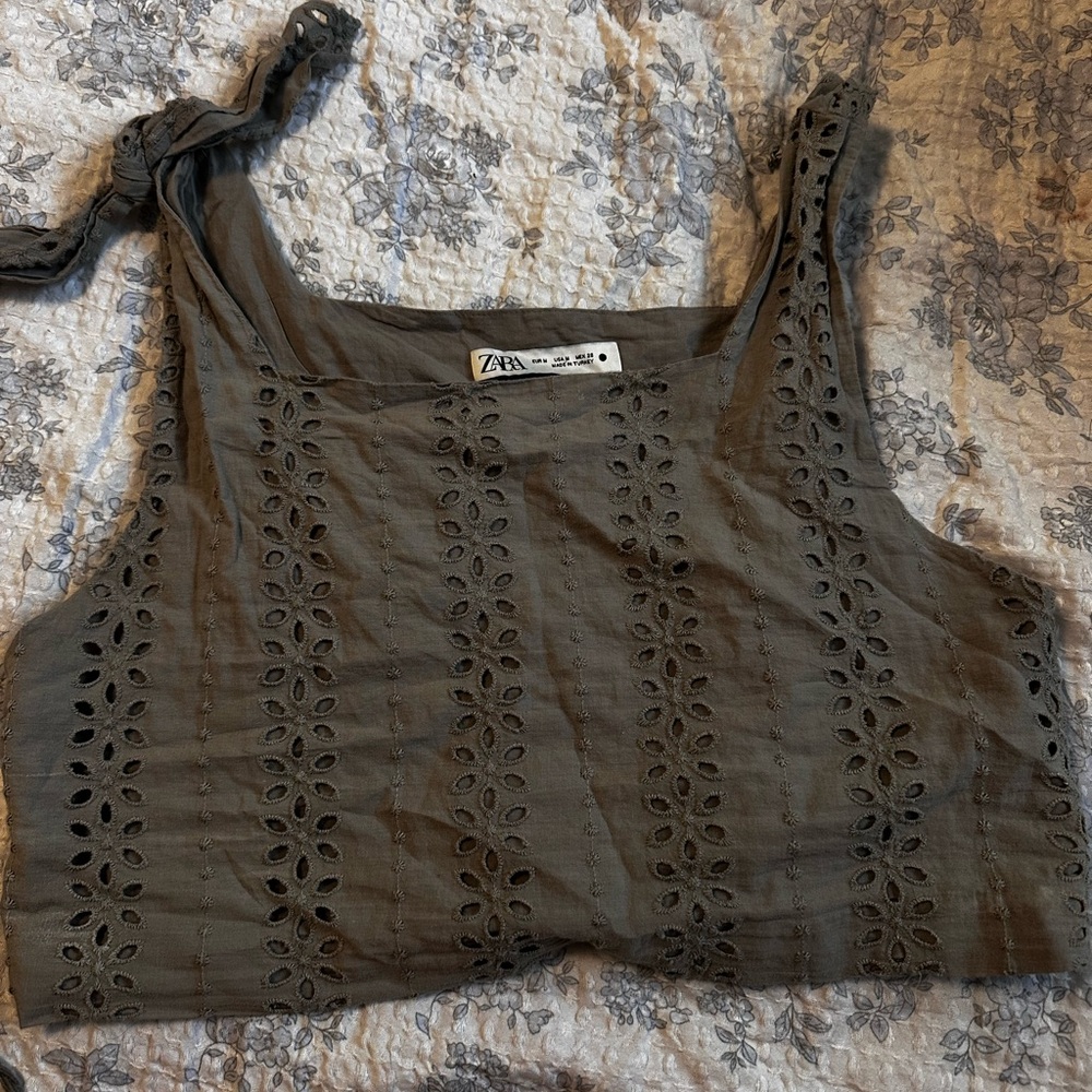Zara Green Sleeveless Crop Tank Top with Tie Front